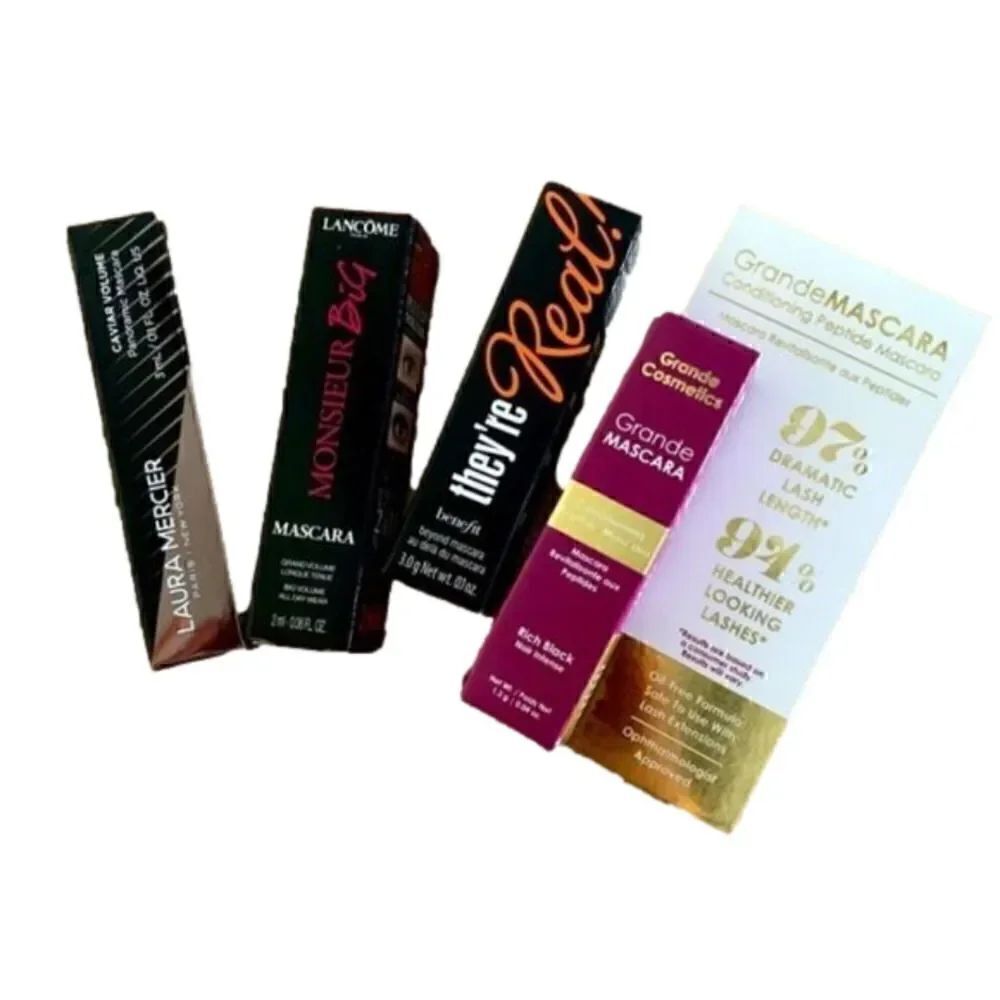 Mascara minis NWB